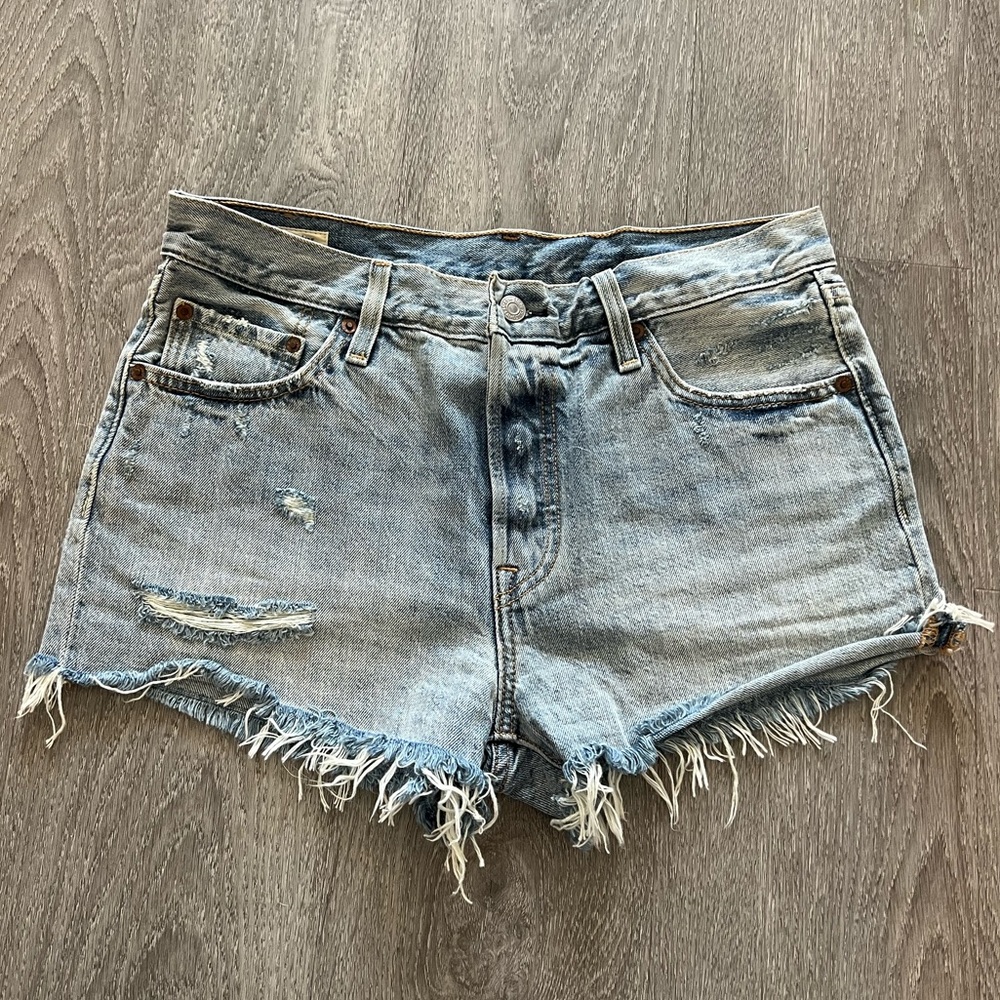 Levi’s denim shorts